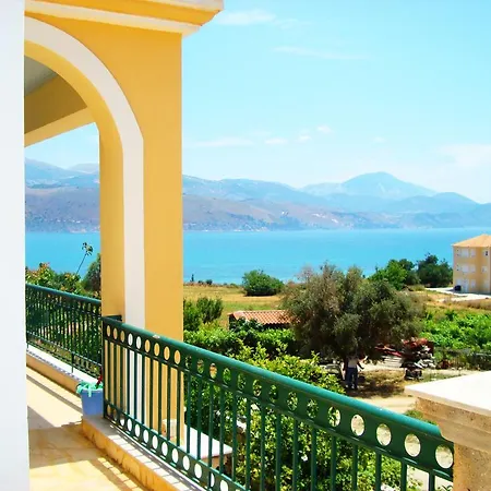 Apartment Remenata Lixouri